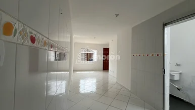Casa á Venda No Uvaranas - Residencial Vale Verde