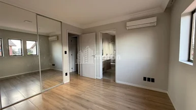 Sobrado Para Alugar No Jardim Carvalho