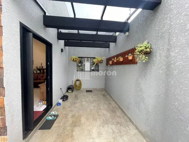 Casa à Venda Em Uvaranas