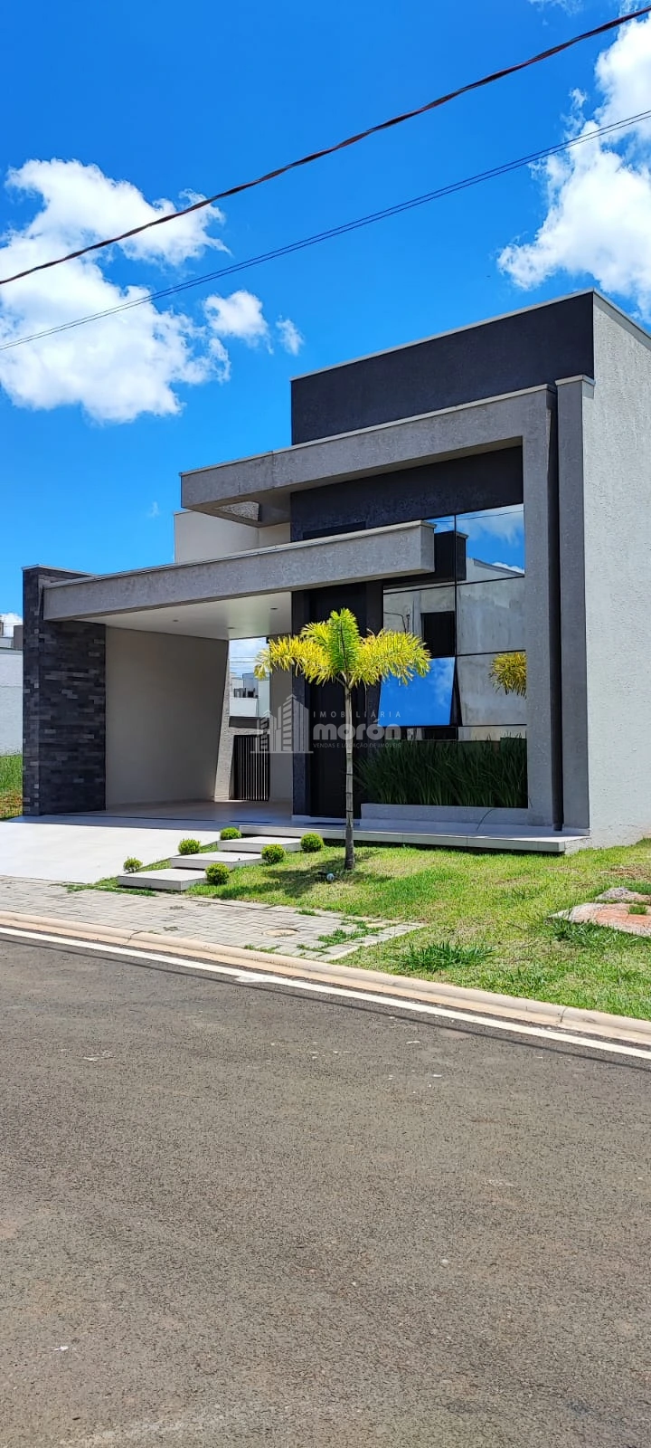 Casa á Venda - Condomínio Ecoville
