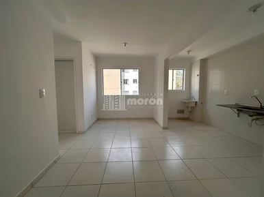 Apartamento á Venda Em Uvaranas - Jardim Das Araucarias