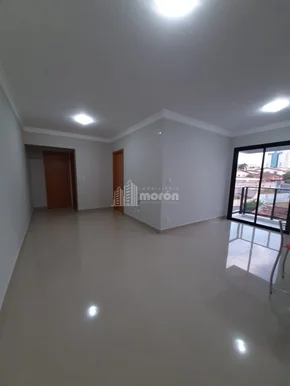 <strong>APARTAMENTO PARA LOCAÇÃO NO ÓRFÃS- ED. NOB PALACE</strong>