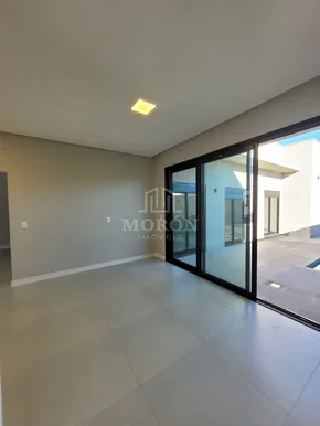 Casa á Venda No Jardim Carvalho - Condomínio Bosque Mistral