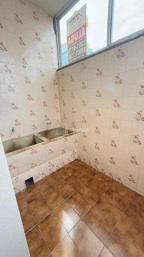 Apartamento Semi Mobiliado Para Alugar No Centro - Ed Napoli