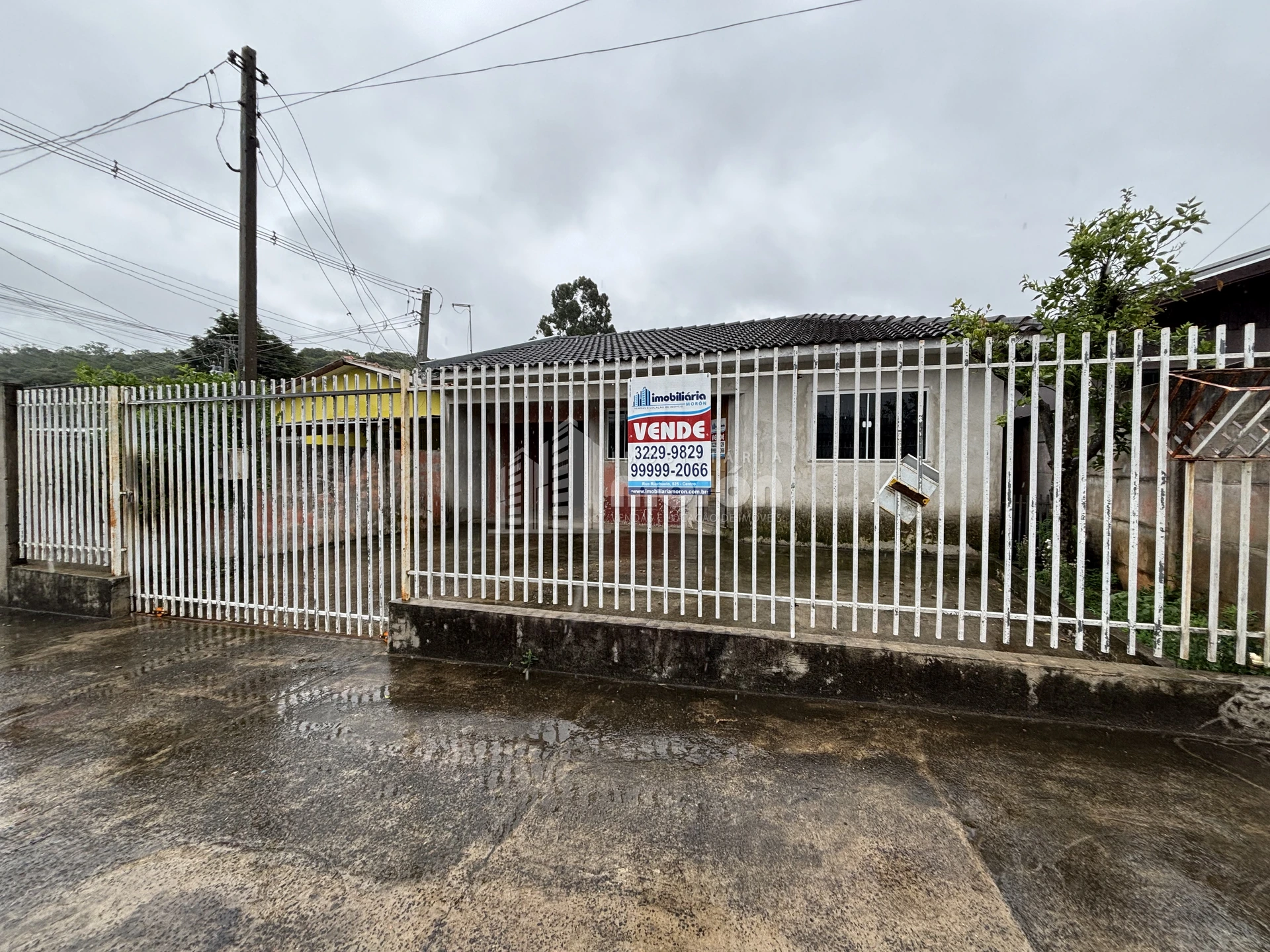 Casa á Venda No Contorno - Santa Paula