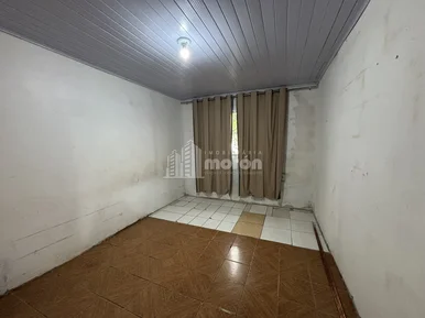 Casa á Venda No Contorno - Santa Paula