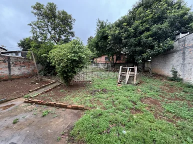 Terreno Com Uma Casa á Venda No Chapada - Parque Do Café