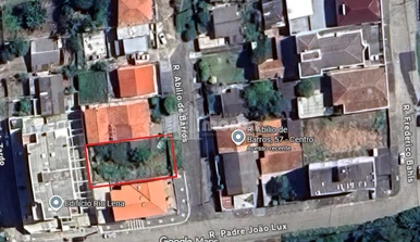 Terreno à Venda No Centro