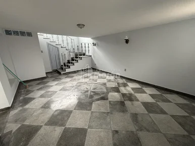 Sobrado Comercial á Venda No Jardim Carvalho