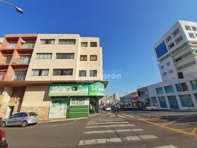 <strong>APARTAMENTO A VENDA NO EDIFICIO DONA AMÉLIA</strong>