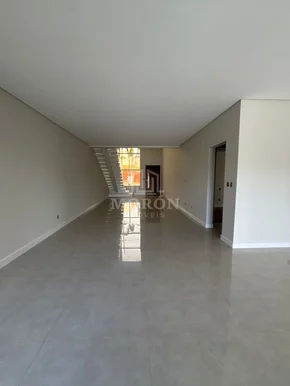 Casa á Venda No Vale Dos Vinhedos