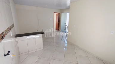 Casa à Venda No Contorno