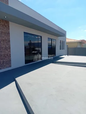 <strong>SALA COMERCIAL PARA ALUGAR NO ÓRFAS</strong>