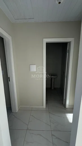 Casa á Venda No Parque Das Palmeiras