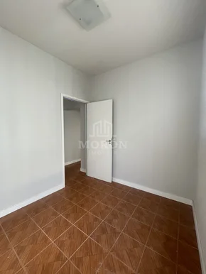 Sala Comercial Para Locação No Centro