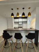 <strong>APARTAMENTO SEMIMOBILIADO À VENDA - ED MARIO CARNEIRO GOMES</strong>