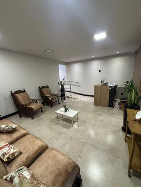 <strong>SALA COMERCIAL PARA LOCAÇÃO NO SABARÁ</strong>