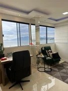 <strong>Sala Comercial no Último Andar com Vista para o Mar SJ</strong>
