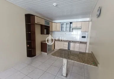 <strong>Casa semi mobiliada no Residencial Jacarandá I</strong>