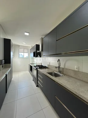 Apartamento Semi Mobiliado No Edifício Santos Dumont