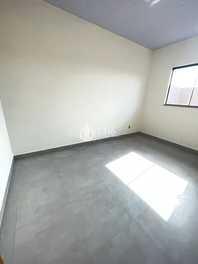 Casa à Venda No Uvaranas