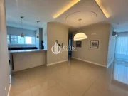 <strong>Apartamento no Edifício Torres Cèzanne</strong>