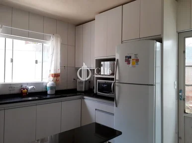 Sobrado Em Olarias