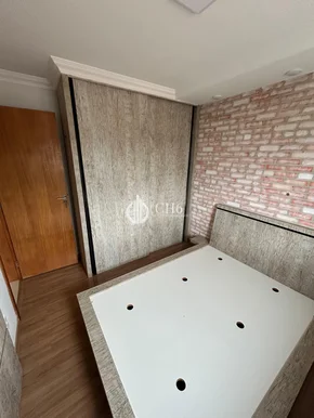 Apartamento Semi Mobiliado - Edifício Ferrara