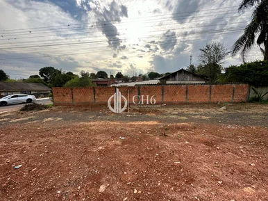 Terreno No Colônia Dona Luzia