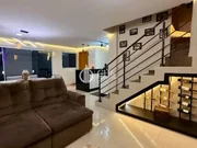 <strong>Sobrado Triplex no Jardim Carvalho</strong>