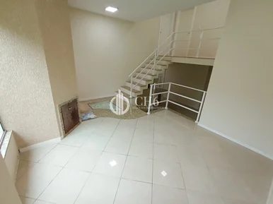 Sobrado Semi Mobiliado No Condomínio Parque Dos Franceses