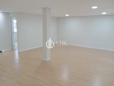 Sobrado Comercial - Região Central