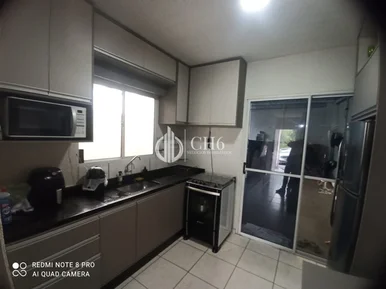 Casa No Condomínio Moradas - Semimobiliado