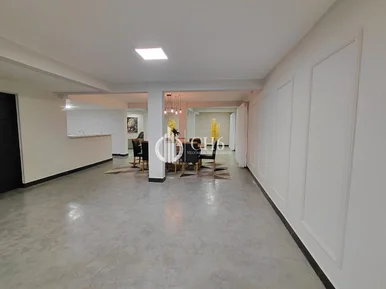 <strong>Casa no Jardim América</strong>