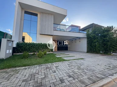 <strong>Casa Semi - Mobiliado em Condomínio</strong>