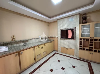 Residência Semi Mobiliada - Jardim América