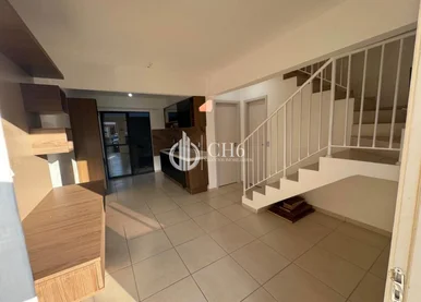 Sobrado No Condominio Porto Carvalho