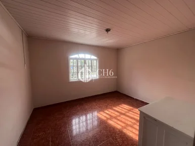 Casa Em Uvaranas