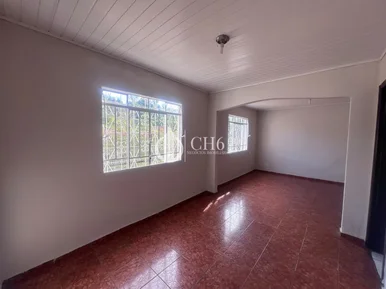 Casa Em Uvaranas