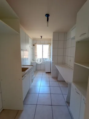 Apartamento Semi Mobiliado No Edifício Le Village