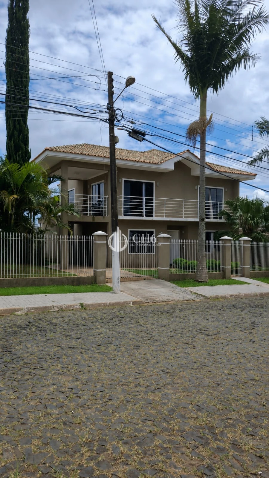 Sobrado Comercial | Colonia Dona Luiza