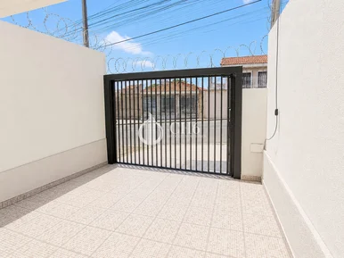 Sobrado | Uvaranas