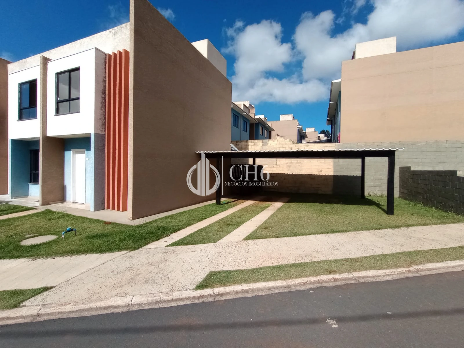 Sobrado No Jardim Carvalho