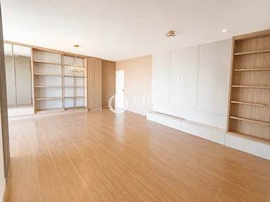 Apartamento No Edifício  San Blas