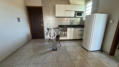 Apartamento Mobiliado No Edifício Carrera Schroeder | Centro
