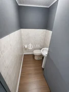 <strong>Sala Comercial | Uvaranas</strong>