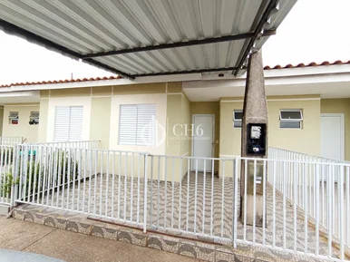 <strong>Casa no Condomínio Moradas | Jardim Carvalho</strong>