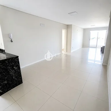 Apartamento No Edifício Rembrandt | Centro