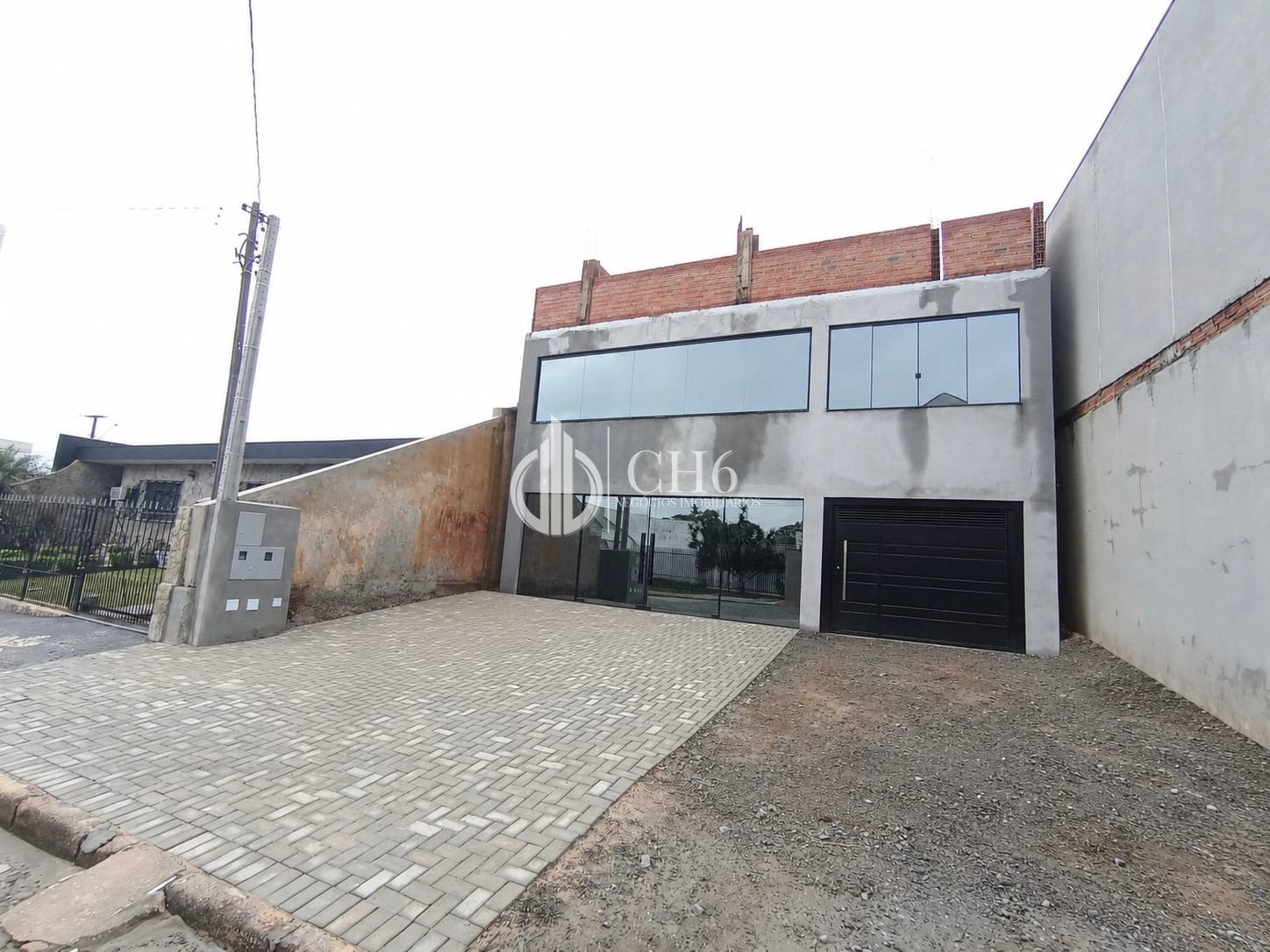 Sala Comercial No Nova Rússia