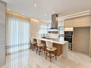 Apartamento Semi Mobiliado No Edifício San Blas | Centro
